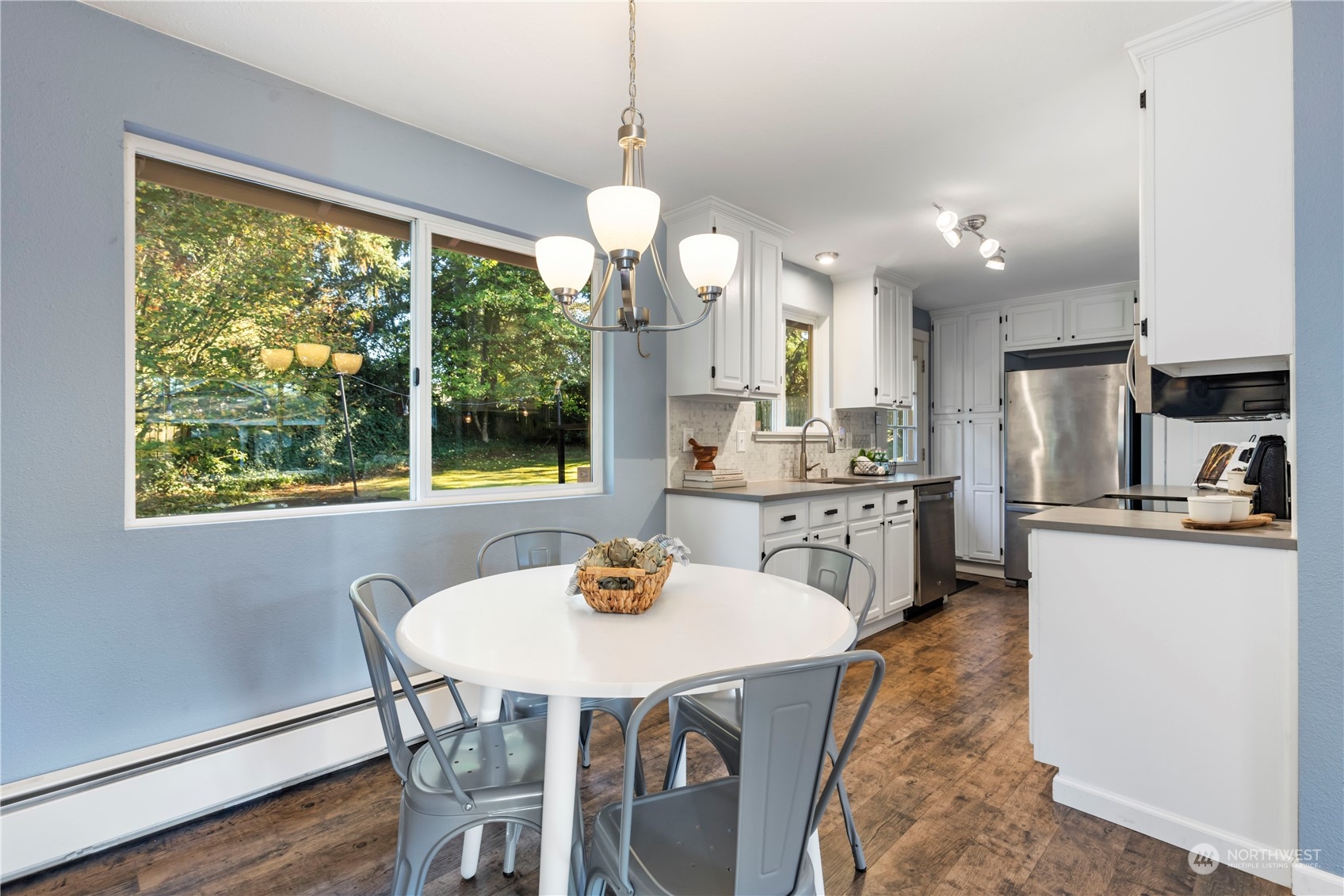 19011 Grannis Road Bothell, WA 98012 - Photo 8 of 15 Gallery Image 8