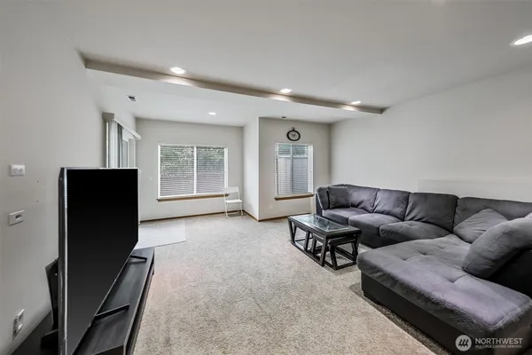 $839,950 | 29524 63rd Court South, Auburn, WA 98001