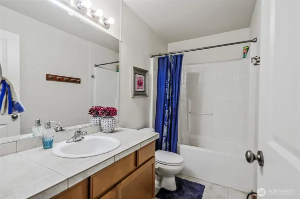 $839,950 | 29524 63rd Court South, Auburn, WA 98001