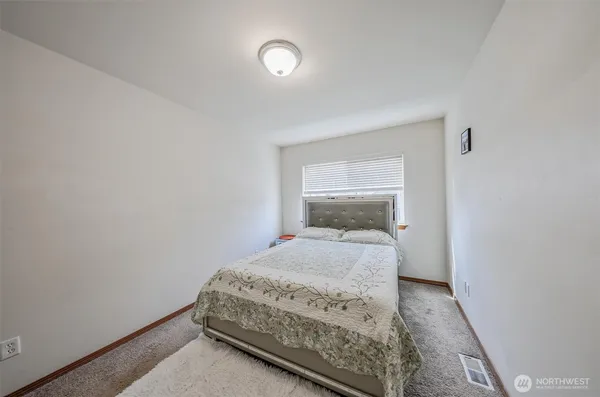 $839,950 | 29524 63rd Court South, Auburn, WA 98001