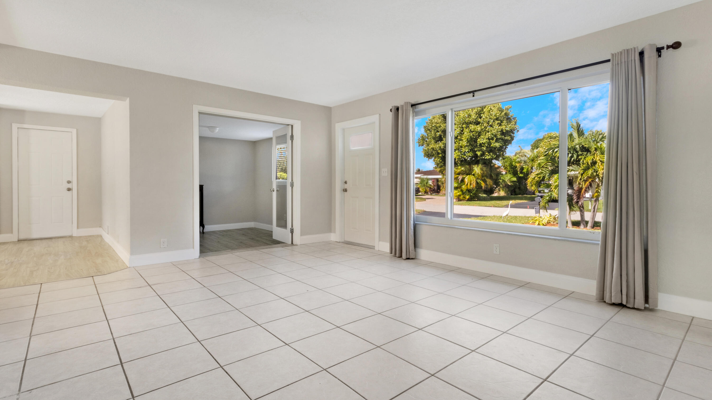 366 Northeast 29th Street Boca Raton, FL 33431 - Photo 3 of 29 05_HD366_NE_29th_Street5