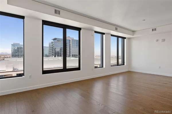 $3,750 | 1750 Wewatta Street, Unit 1609, Denver, CO 80202