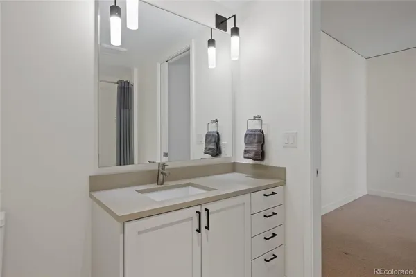 $3,750 | 1750 Wewatta Street, Unit 1609, Denver, CO 80202