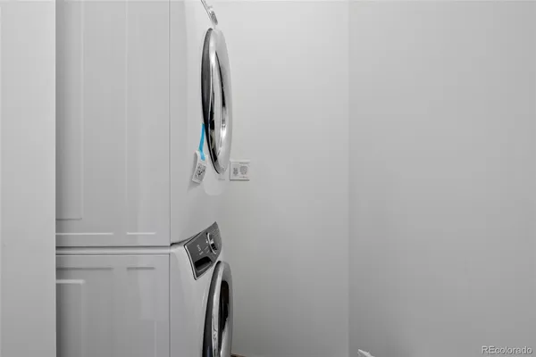 $3,750 | 1750 Wewatta Street, Unit 1609, Denver, CO 80202