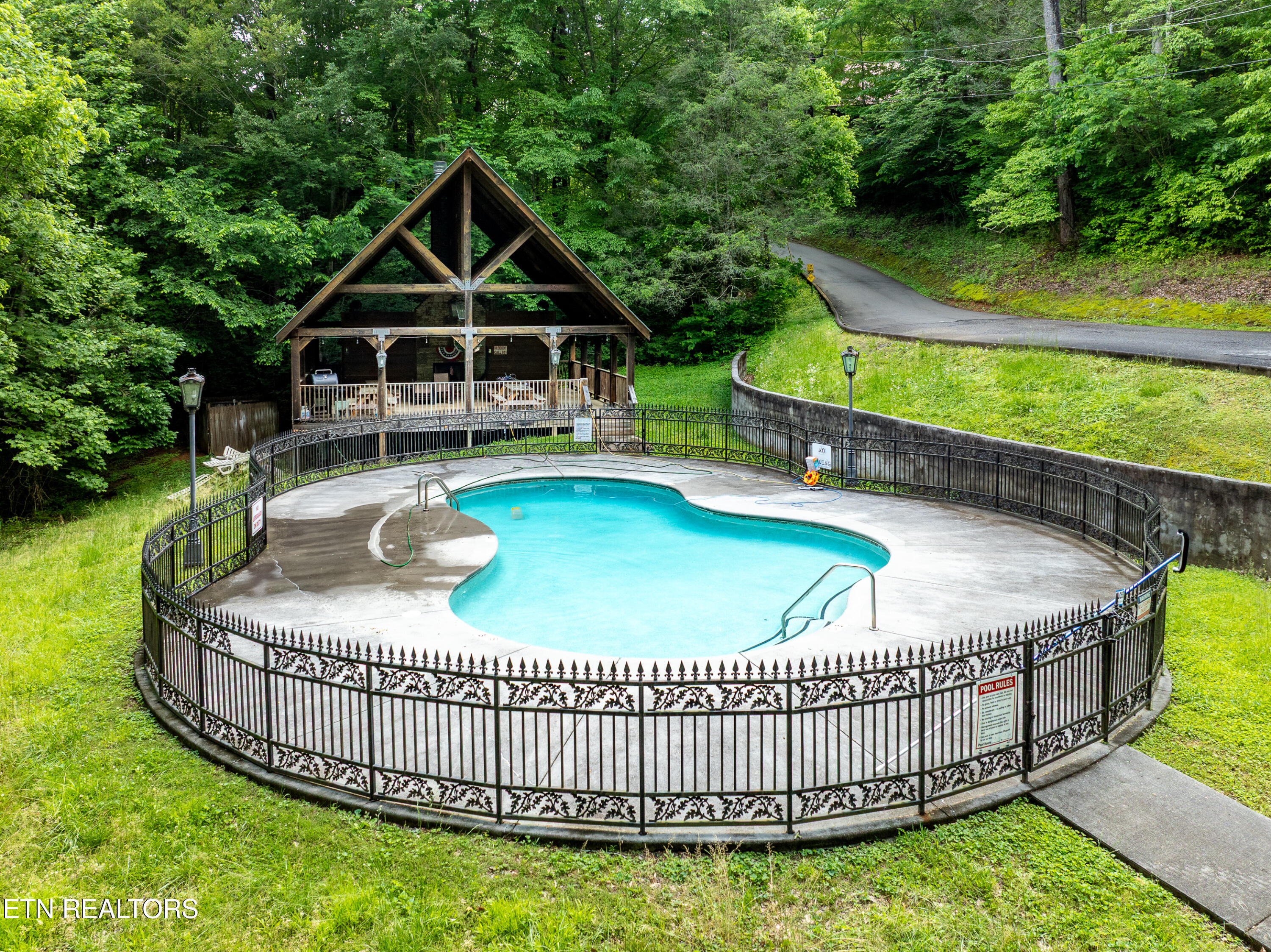 156 Timberwinds Way Townsend, TN 37882 - Photo 28 of 32 DJI_0046