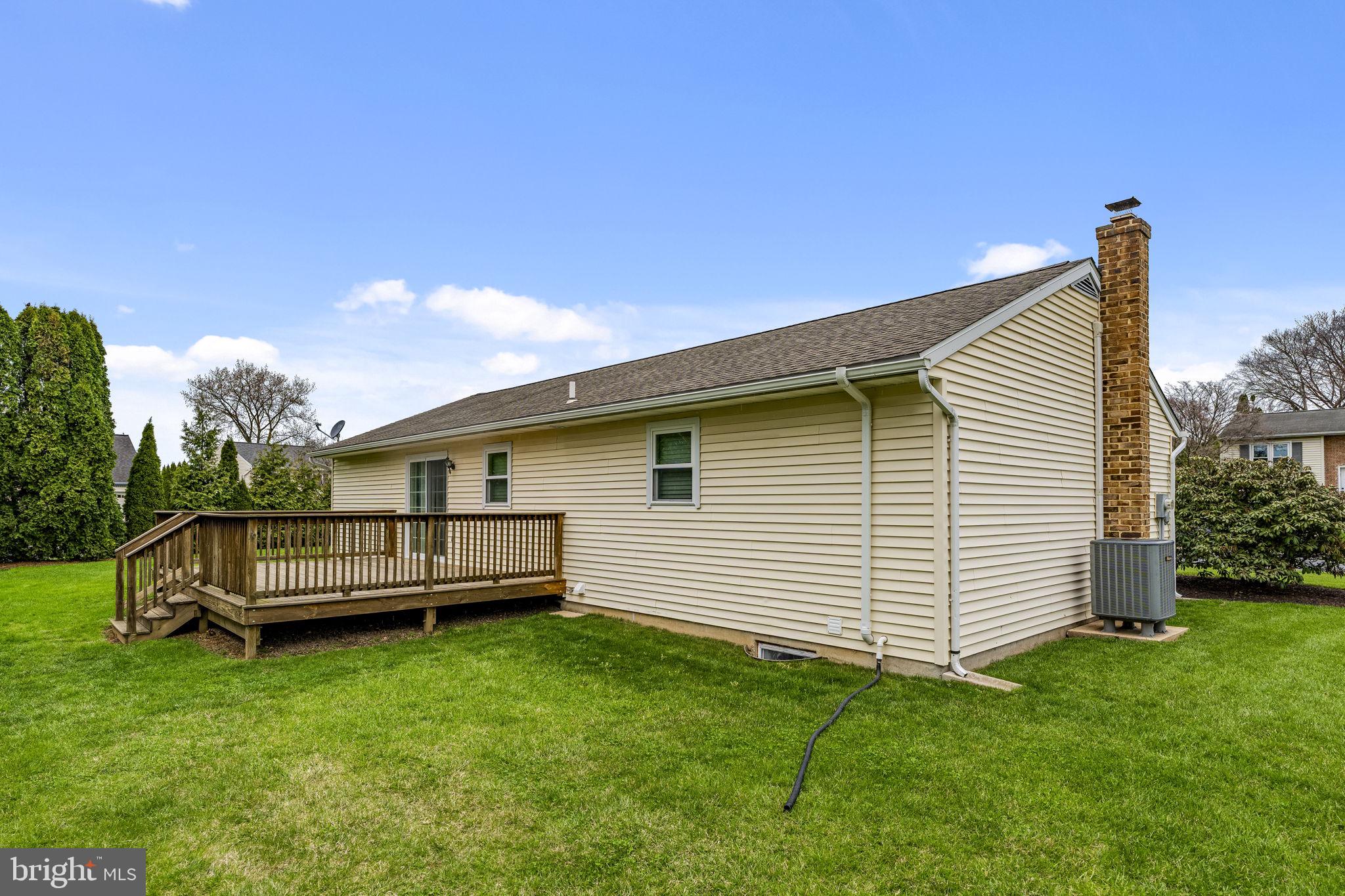 305 Partridge Drive Lititz, PA 17543 - Photo 38 of 46 a front view of a house with a garden
