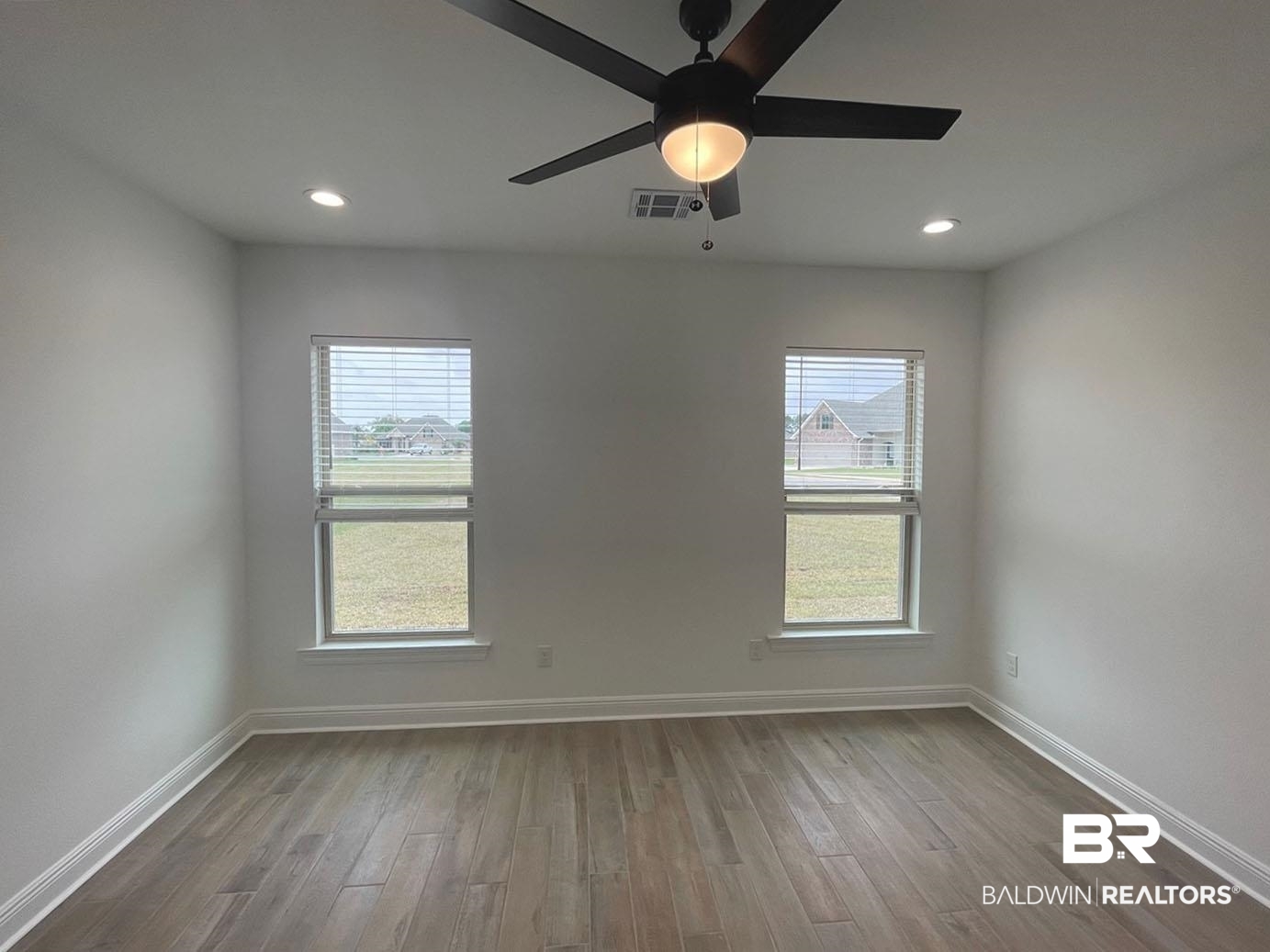 10001 Chipper Lane Foley, AL 36535 - Photo 5 of 15