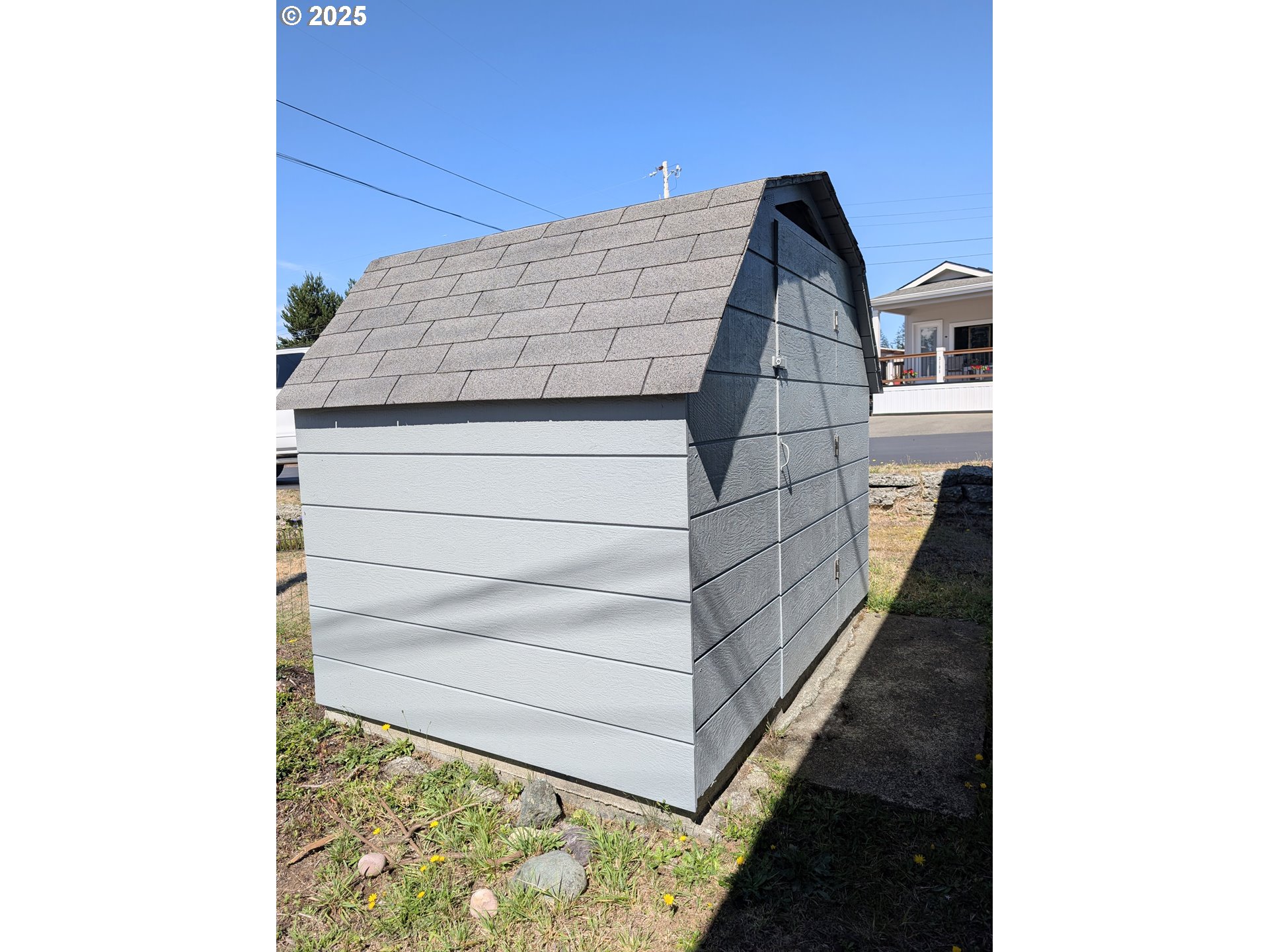 3300 Pacific Loop Coos Bay, OR 97420 - Photo 24 of 24 Backyard