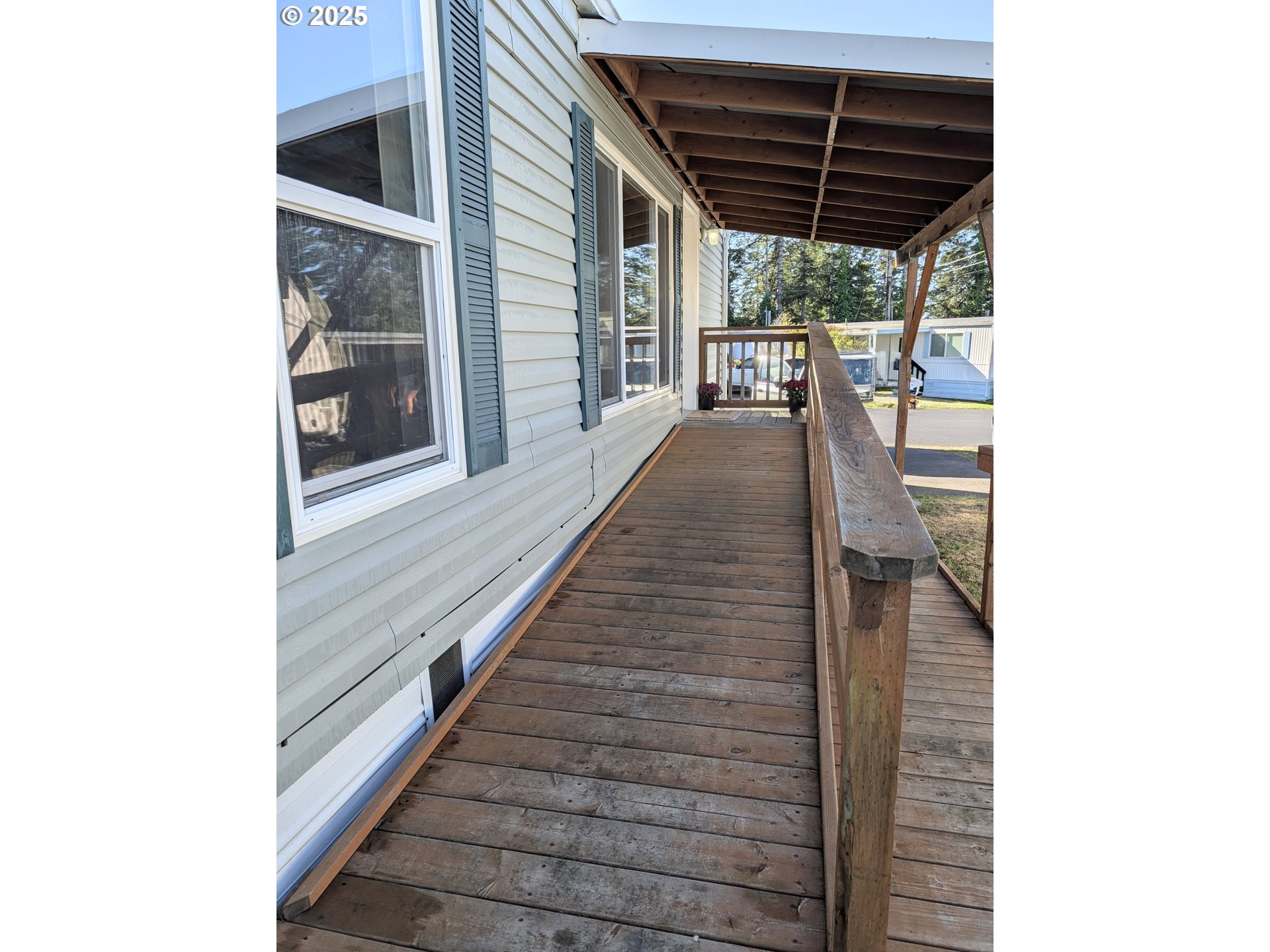 3300 Pacific Loop Coos Bay, OR 97420 - Photo 6 of 24