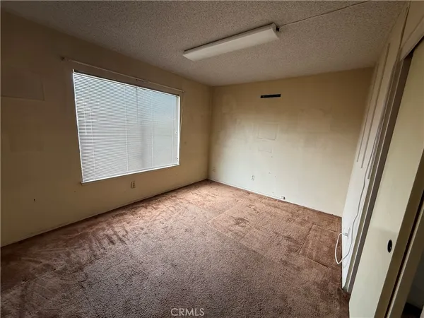 $1,199,000 | 9921 Garrett Circle, Huntington Beach, CA 92646
