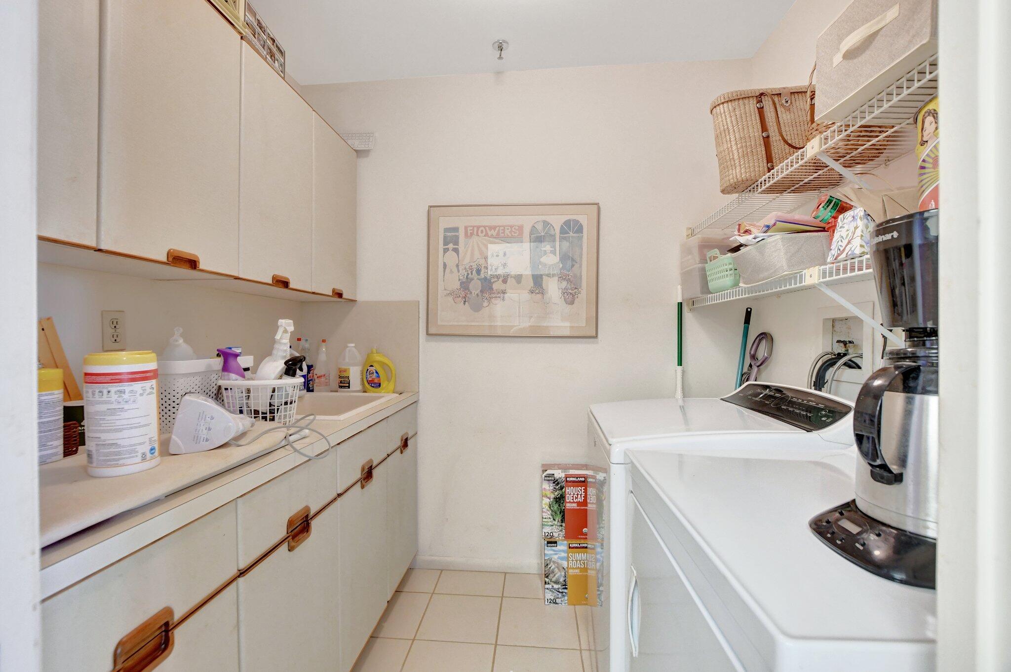 7563 Imperial Drive, Unit 802 Boca Raton, FL 33433 - Photo 34 of 43 laundry room