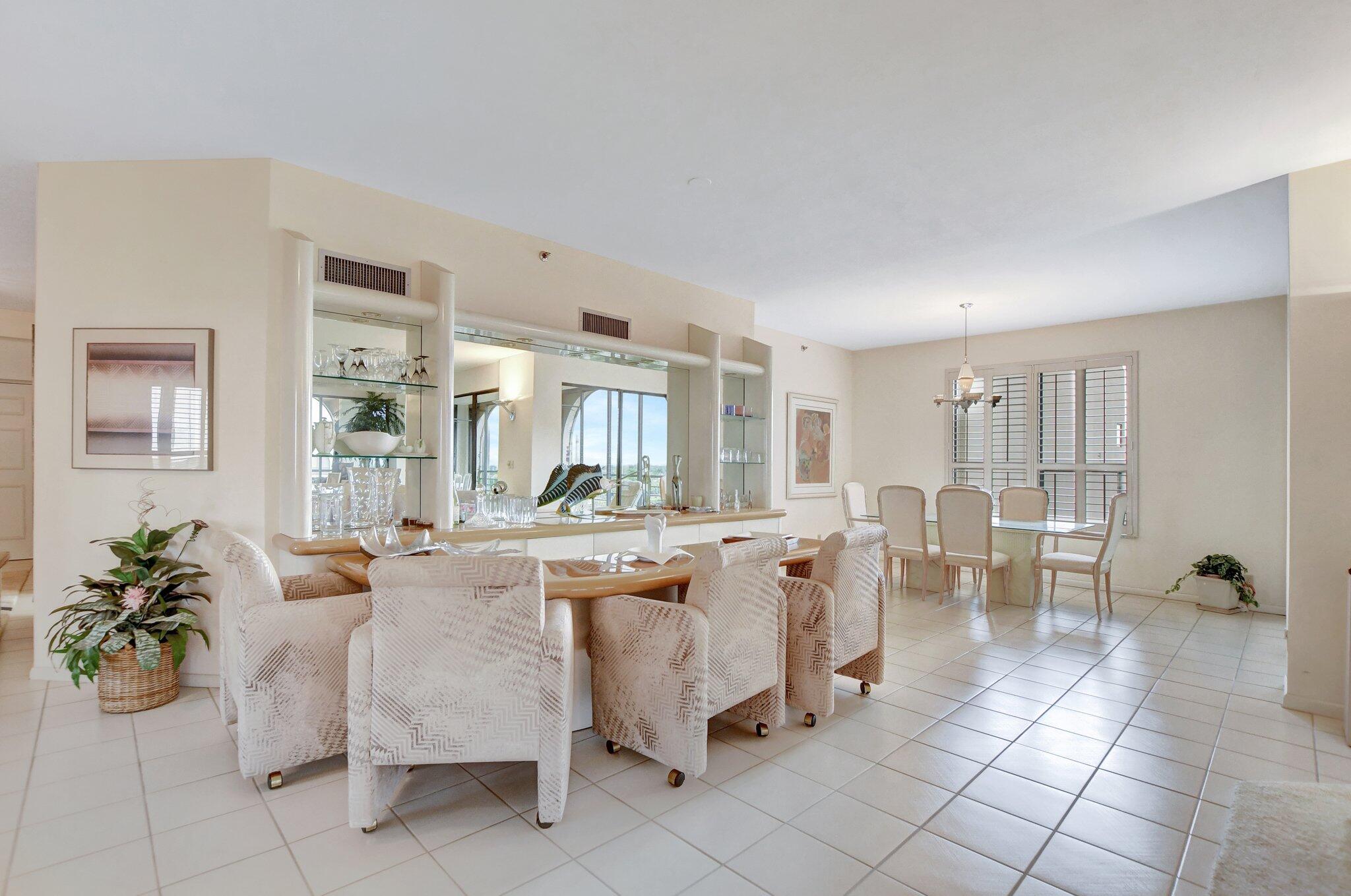 7563 Imperial Drive, Unit 802 Boca Raton, FL 33433 - Photo 6 of 43 living room