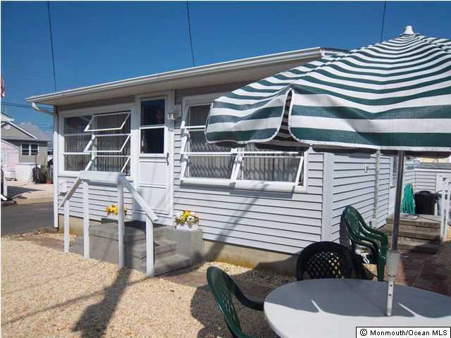 29 East Shell Way Lavallette, NJ 08735 - Photo 1 of 3 Primary Photo