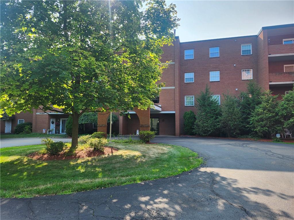 2850 Edgecliff Road, Unit 19 Lower Burrell, PA 15068 - Photo 1 of 26 Gallery Image 1