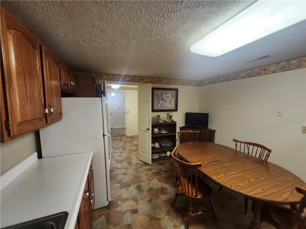 2850 Edgecliff Road, Unit 19 Lower Burrell, PA 15068 - Photo 13 of 26 Gallery Image 13