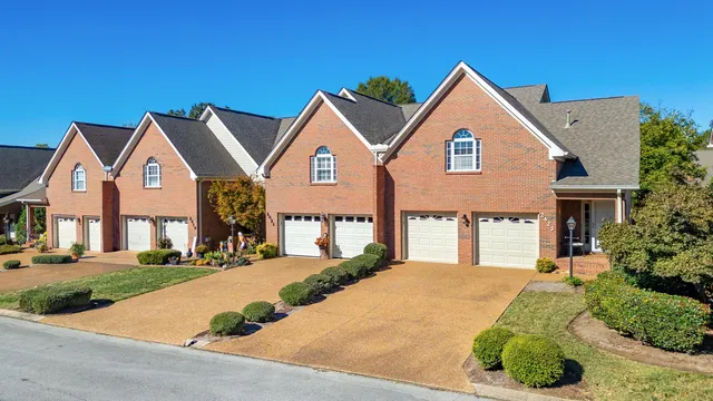 $350,000 | 2423 Queens Lace Trail, Chattanooga, TN 37421