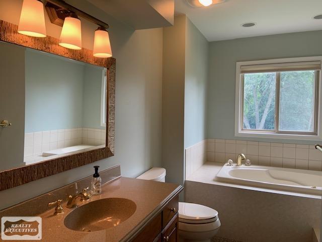 70560 Morency Drive Romeo, MI 48065 - Photo 20 of 44 50051764-19.JPG