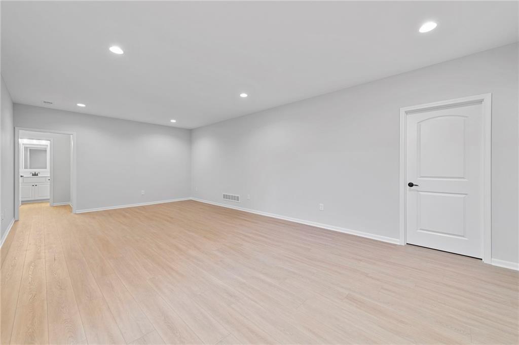 14552 Amanda Lane Basehor, KS 66007 - Photo 36 of 56