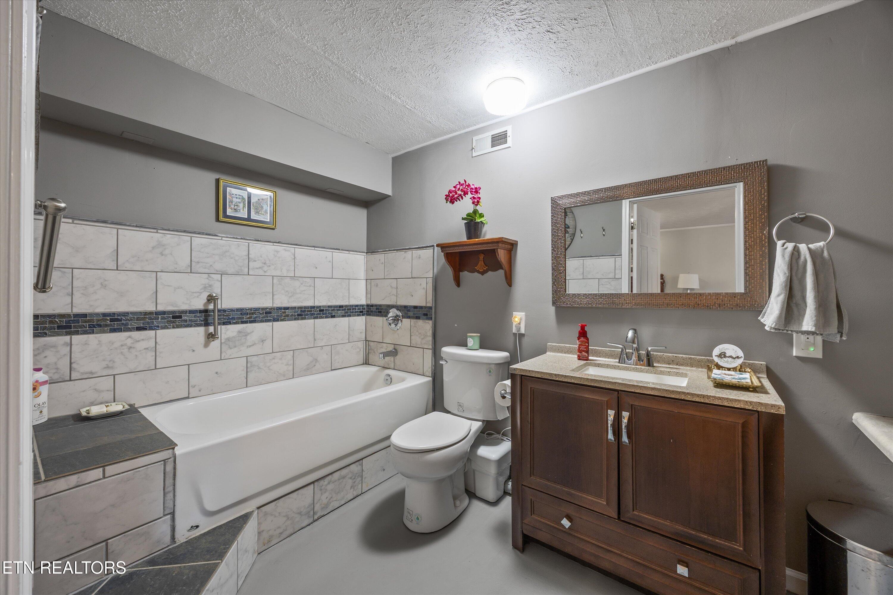 7752 Cranley Road Powell, TN 37849 - Photo 24 of 34 27-7752 Cranley Rd30