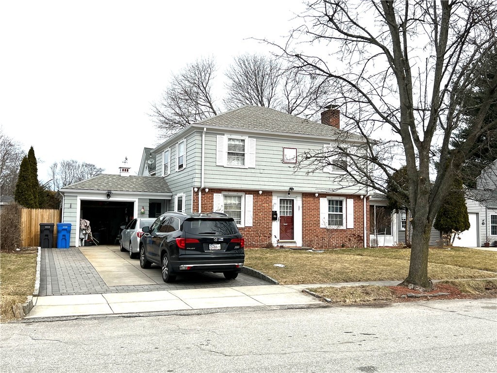 25 Fairfield Road Cranston, RI 02910 - Photo 3 of 27 Gallery Image 3