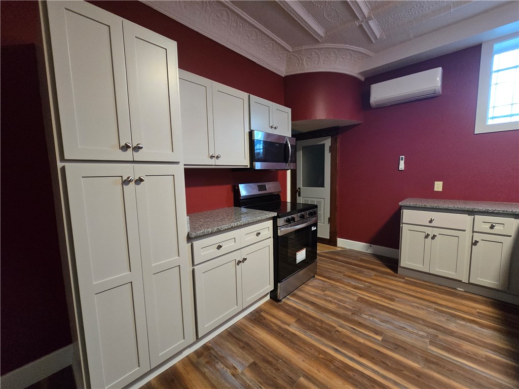 27 East Main Street, Unit 207 Waterloo, NY 13165 - Photo 2 of 6