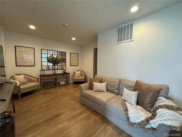 $639,000 | 2007 Alcott Way, Broomfield, CO 80023