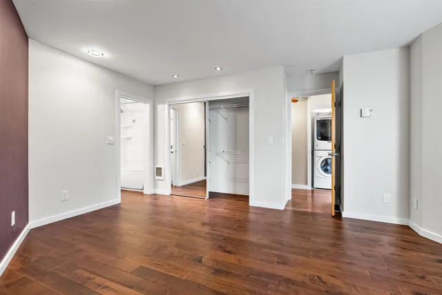 $299,000 | 9020 North Country Homes Boulevard, Unit 6, Spokane, WA 99218