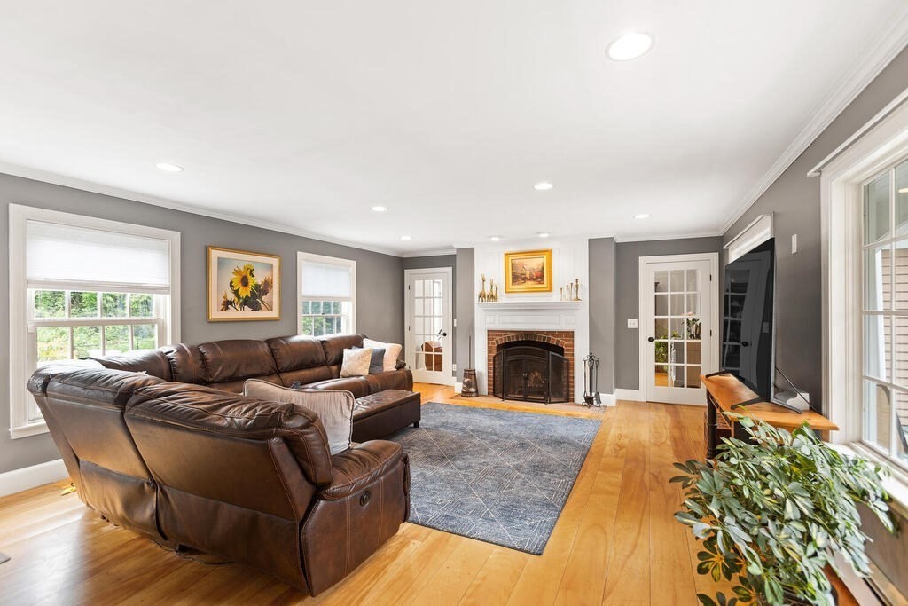 6 Longbrook Road Newbury, MA 01922 - Photo 8 of 39