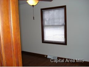2125 East Pickett Street Springfield, IL 62703 - Photo 7 of 11 Gallery Image 7