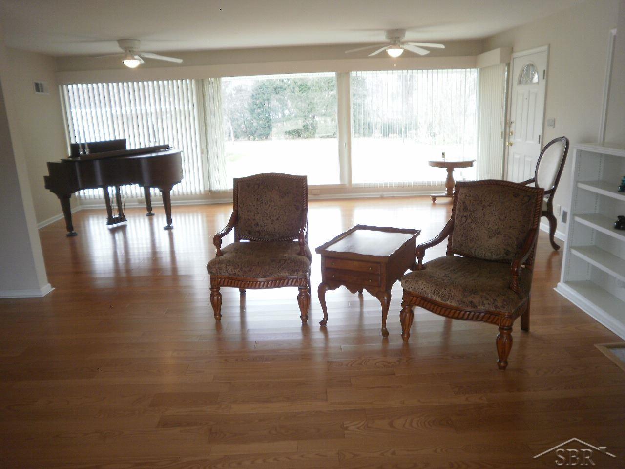 77 Benton Road Saginaw, MI 48602 - Photo 14 of 26 31375338-13.JPG