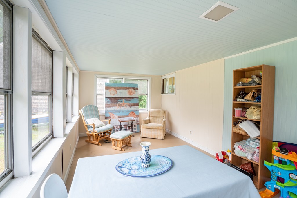 16 McCarthy Road Marshfield, MA 02050 - Photo 8 of 15 Gallery Image 8