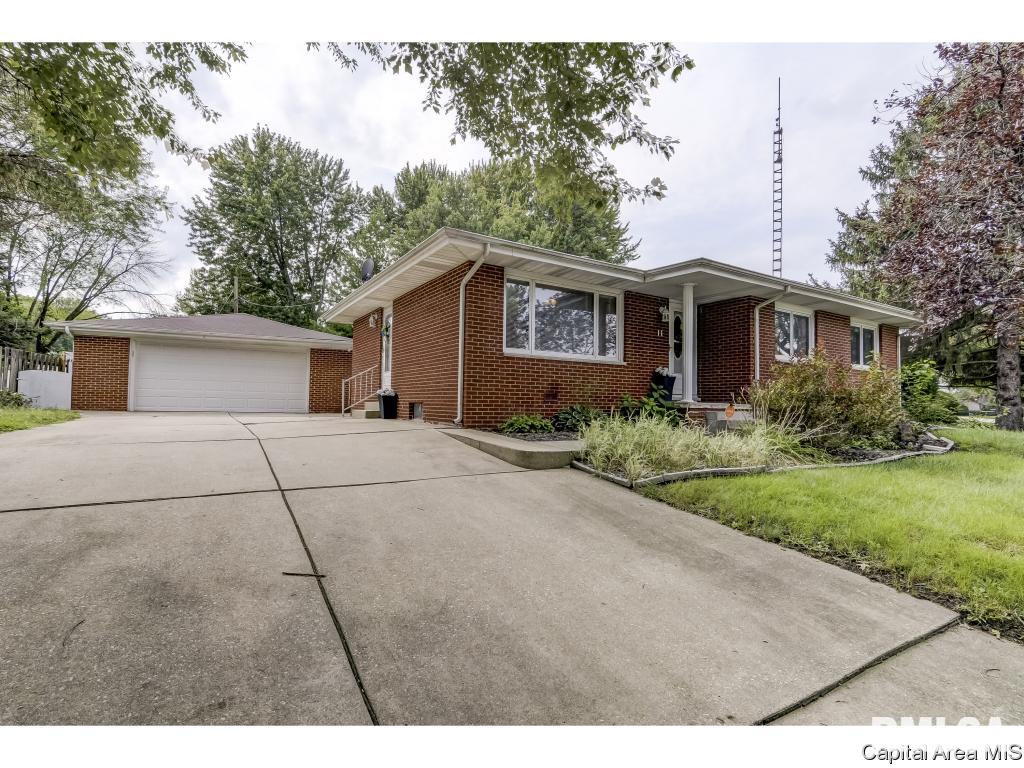 11 Providence Lane Springfield, IL 62711 - Photo 1 of 35
