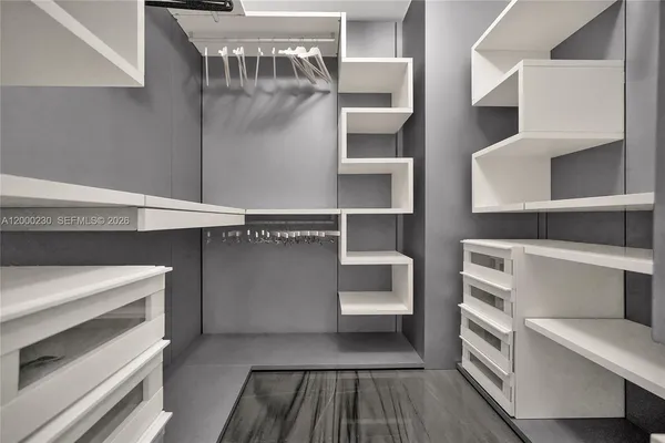 $14,000 | 1100 Biscayne Boulevard, Unit 6001, Miami, FL 33132