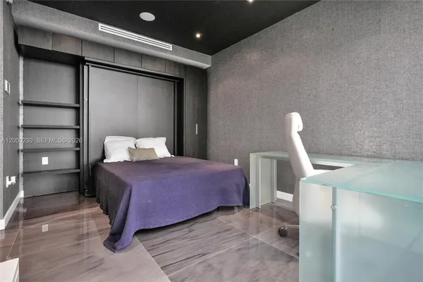 $14,000 | 1100 Biscayne Boulevard, Unit 6001, Miami, FL 33132