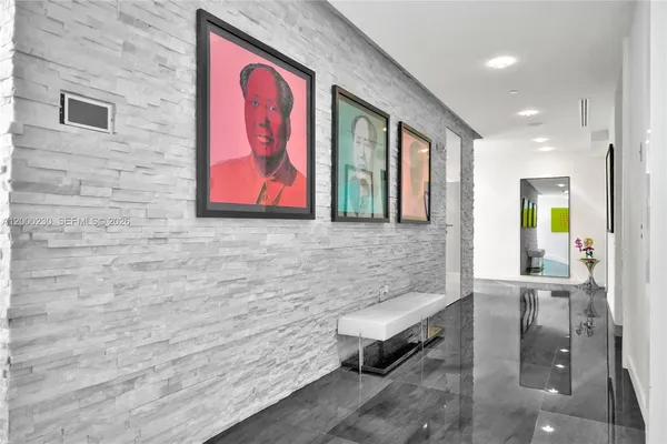 $14,000 | 1100 Biscayne Boulevard, Unit 6001, Miami, FL 33132