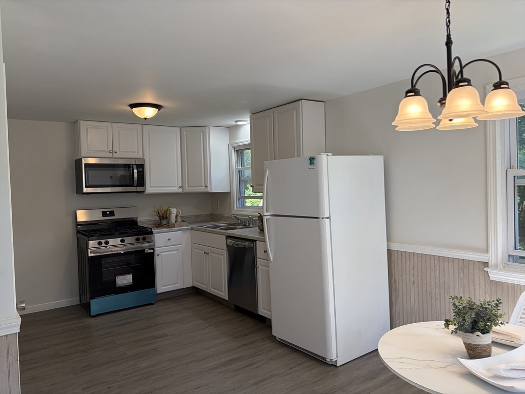 37 R Sheldon Street, Unit 37R Billerica, MA 01862 - Photo 10 of 42