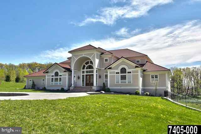 3820 Ridgewood Road York, PA 17406 - Photo 1 of 25 Gallery Image 1