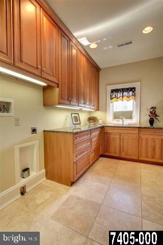 3820 Ridgewood Road York, PA 17406 - Photo 5 of 25 Gallery Image 5