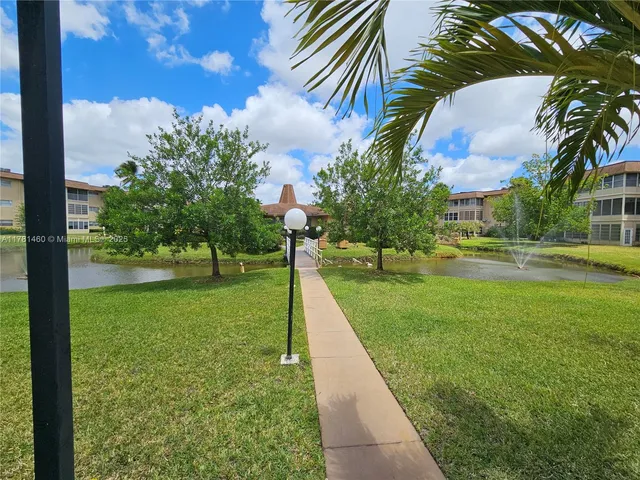 $140,000 | 5031 West Oakland Park Boulevard, Unit 309, Lauderdale Lakes, FL 33313