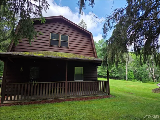 $209,000 | 3295 State Park Avenue, Salamanca, NY 14779