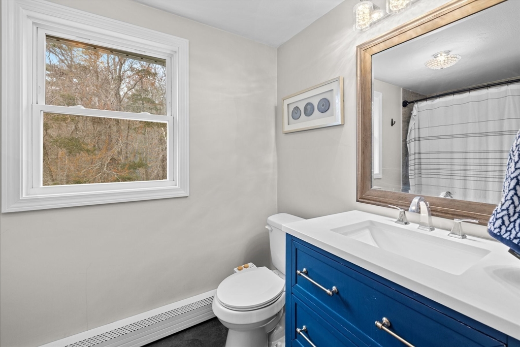 184 Booth Hill Road Scituate, MA 02066 - Photo 12 of 24