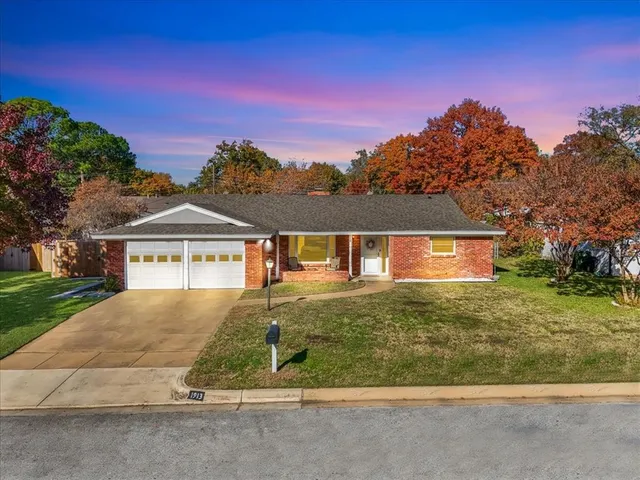 front view of house with a yard