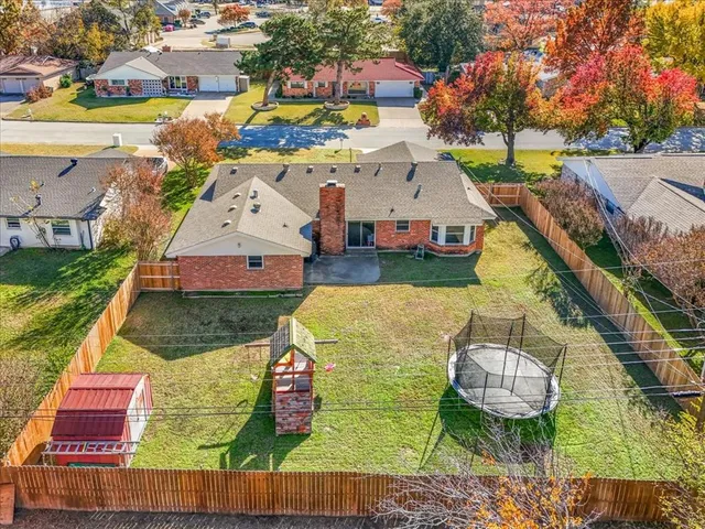 $325,000 | 1913 Yucca Trail, Hurst, TX 76054