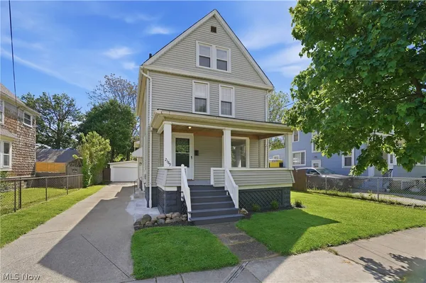 $164,900 | 2189 20th Street Southwest, Akron, OH 44314