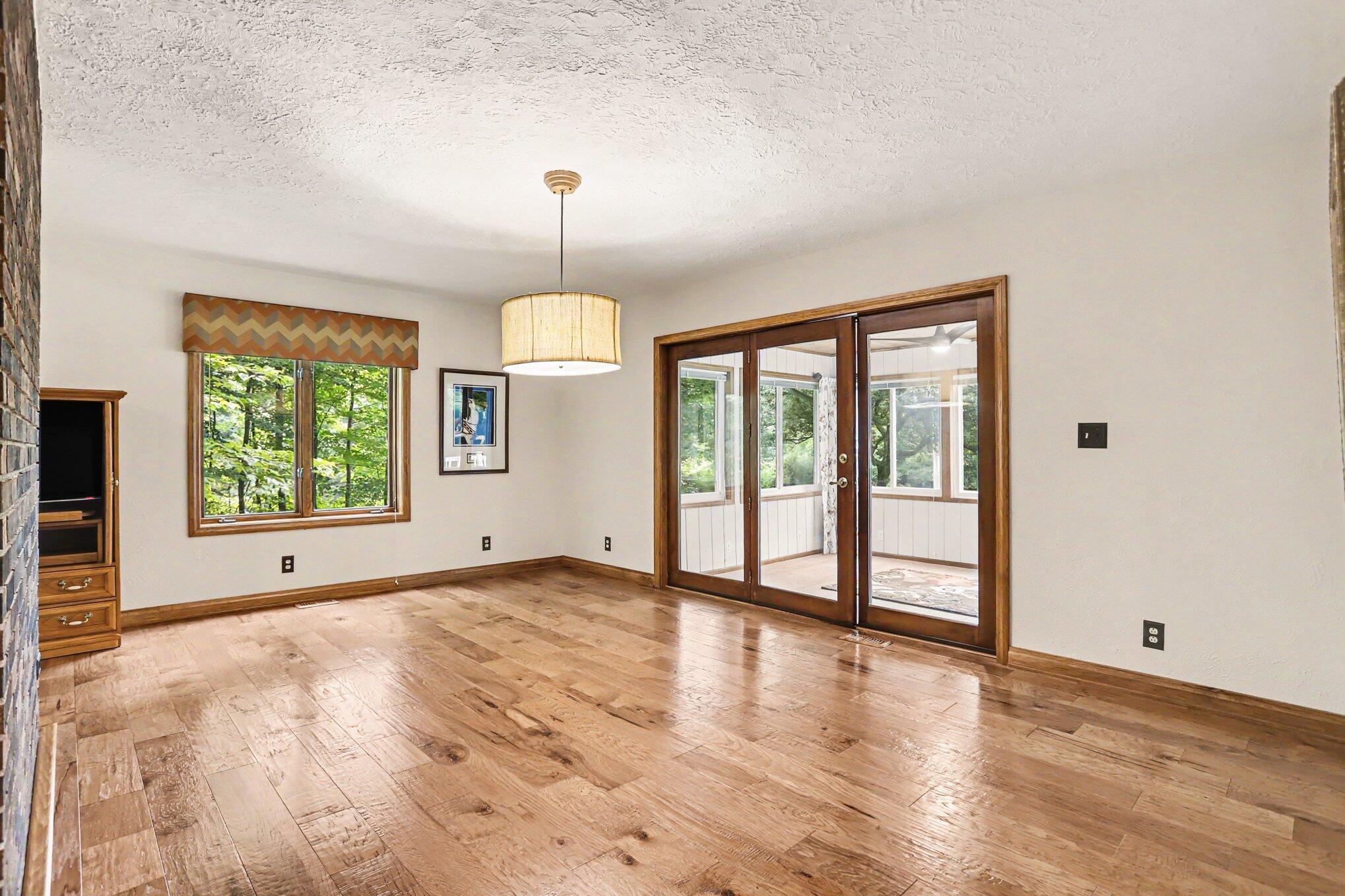 61214 Highway 131 Three Rivers, MI 49093 - Photo 6 of 33 007_file_3035