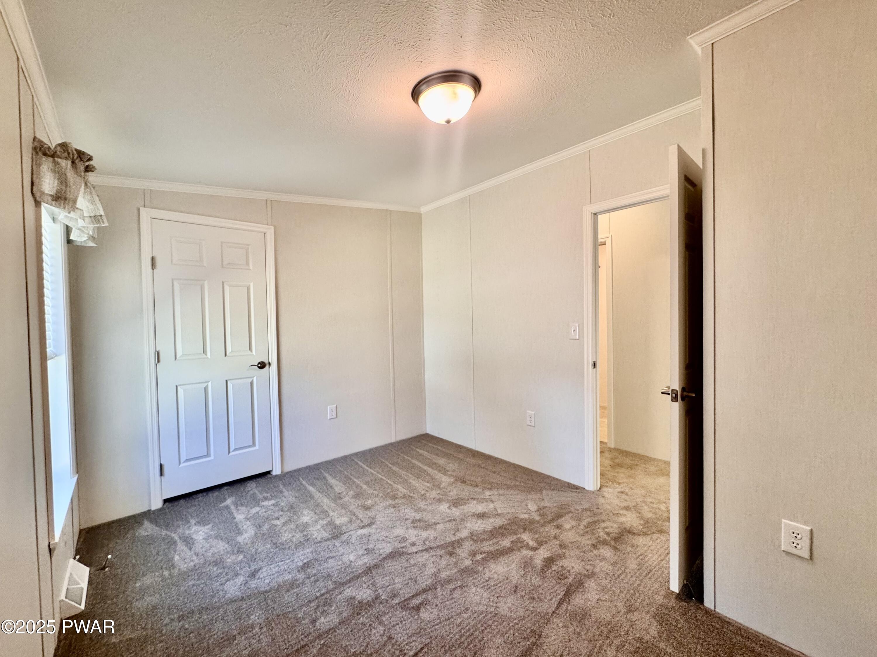 115 Middle Road Greentown, PA 18426 - Photo 37 of 56