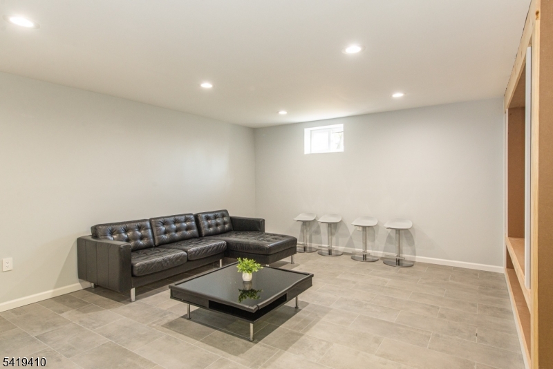 17 Mulford Road Lafayette, NJ 07848 - Photo 31 of 50