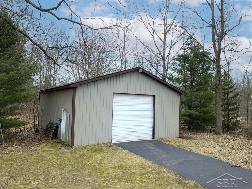756 North Meridian Road Midland, MI 48640 - Photo 37 of 46