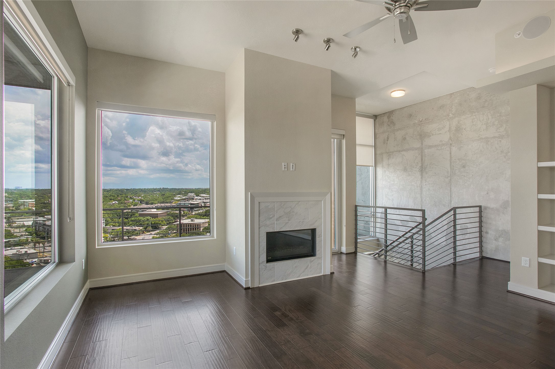 214 Barton Springs Road, Unit 1910 Austin, TX 78704 - Photo 7 of 22 Gallery Image 7