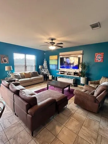 $2,600 | 4613 Ames Boulevard, Marrero, LA 70072